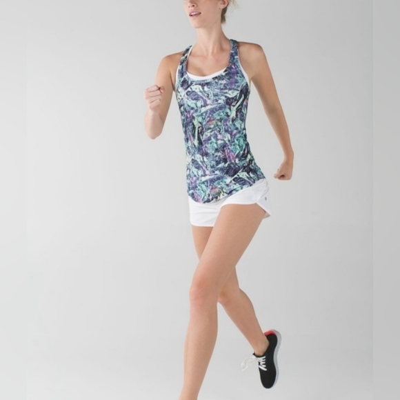 Lululemon Studio Racerback Tank Top 💙 Small - Picture 2 of 8